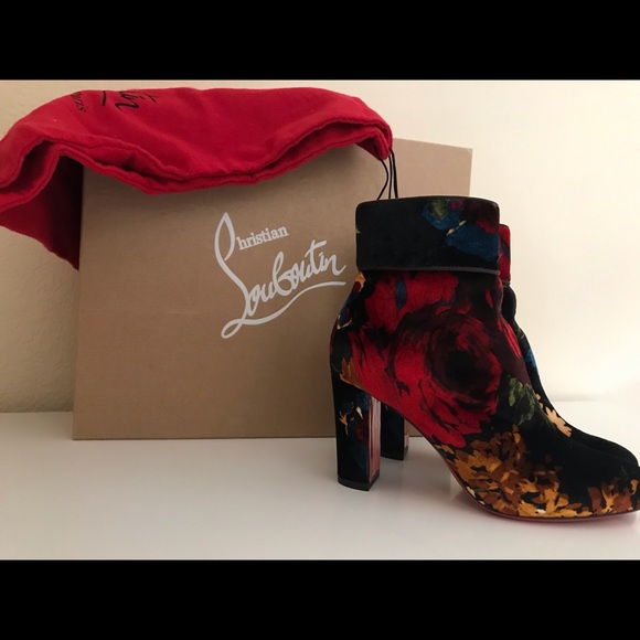 Shoes Christian Louboutin - Picture 2 of 6
